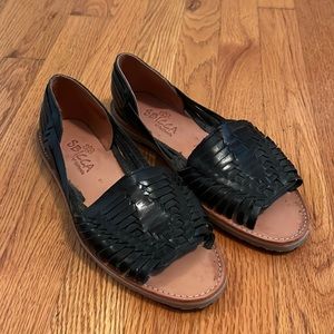 Sbicca Jared Huarache Sandals